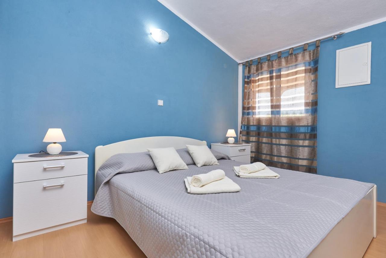 Apartments Lumi Rogoznica  Εξωτερικό φωτογραφία